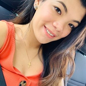 Meet your Posher, Shiela mae